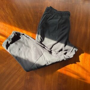 Men’s Nike XXL Black Therma-Fit  fleece Jogger/Sweatpants, Drawstring, Pockets
